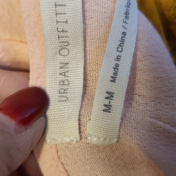 NWT Urban Outfitters pink Camisole Med - Picture 13 of 13